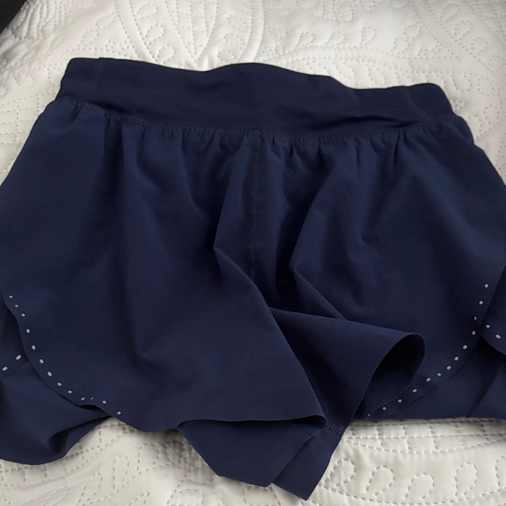 Fast and free split shorts